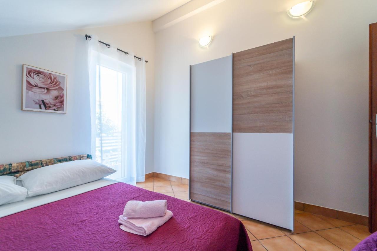 Apartment Nada Петрчане Екстер'єр фото