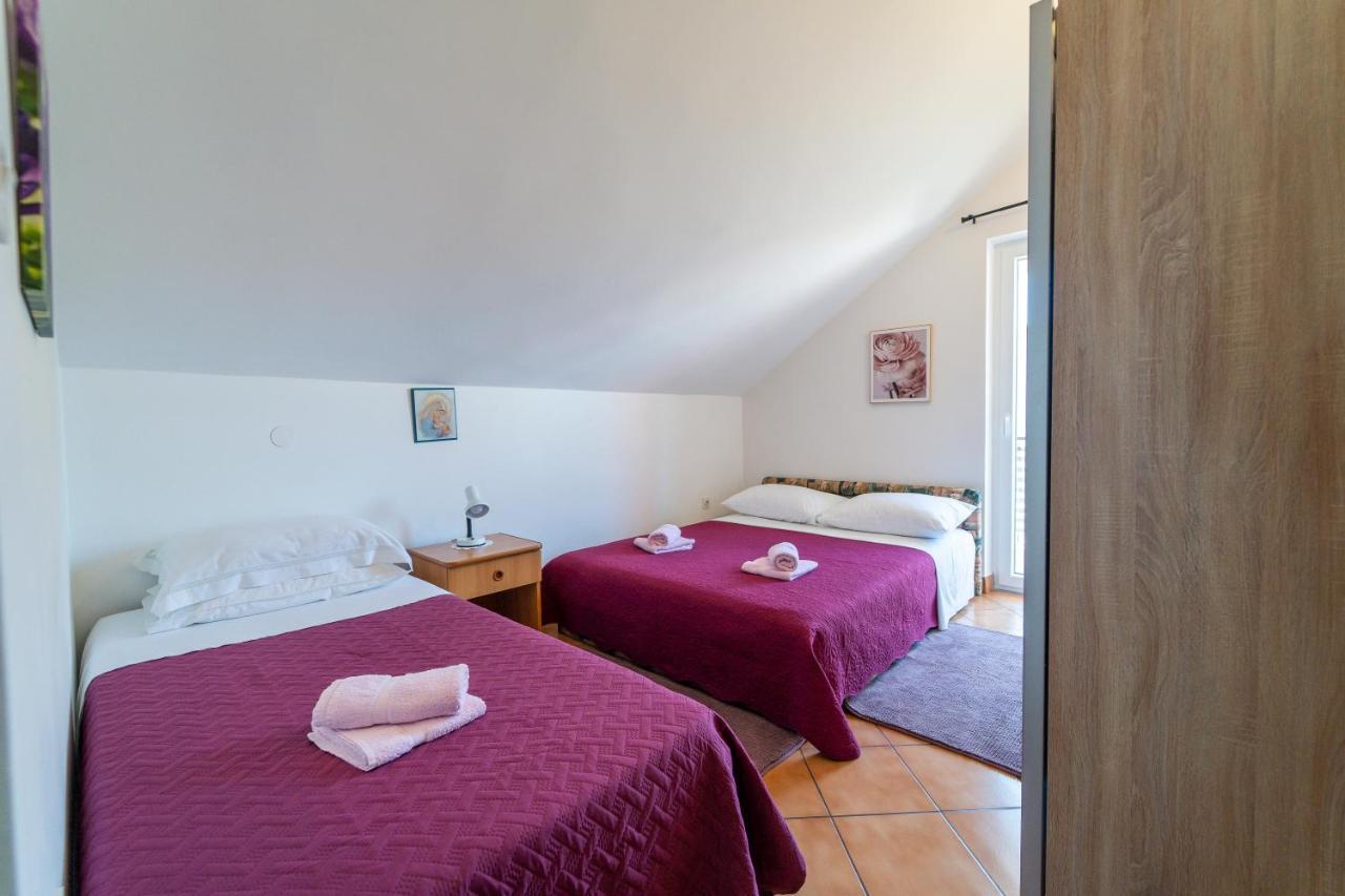 Apartment Nada Петрчане Екстер'єр фото