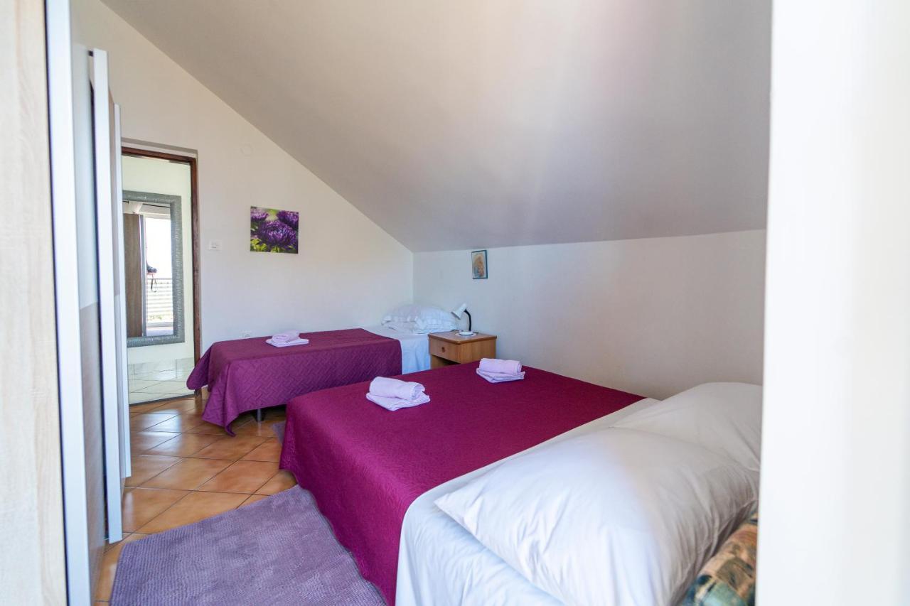 Apartment Nada Петрчане Екстер'єр фото