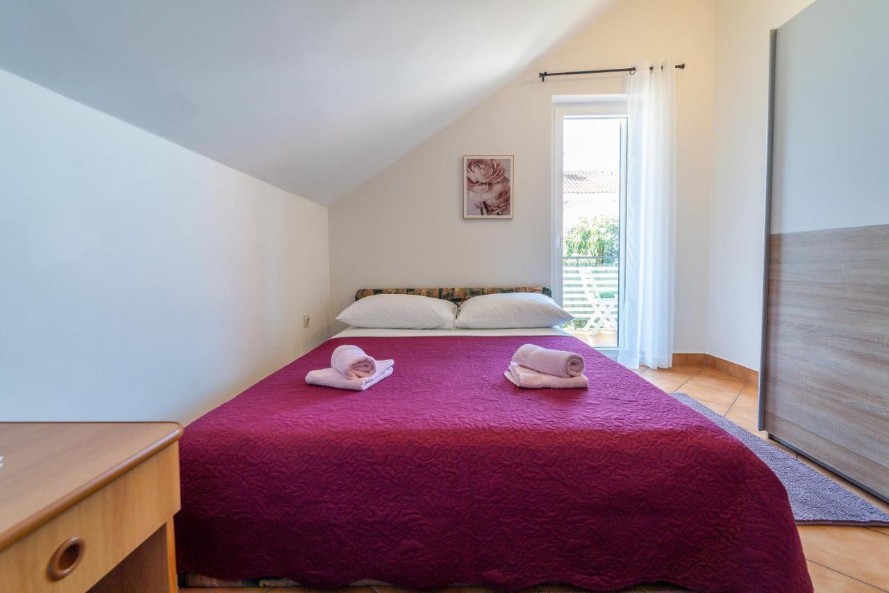 Apartment Nada Петрчане Екстер'єр фото